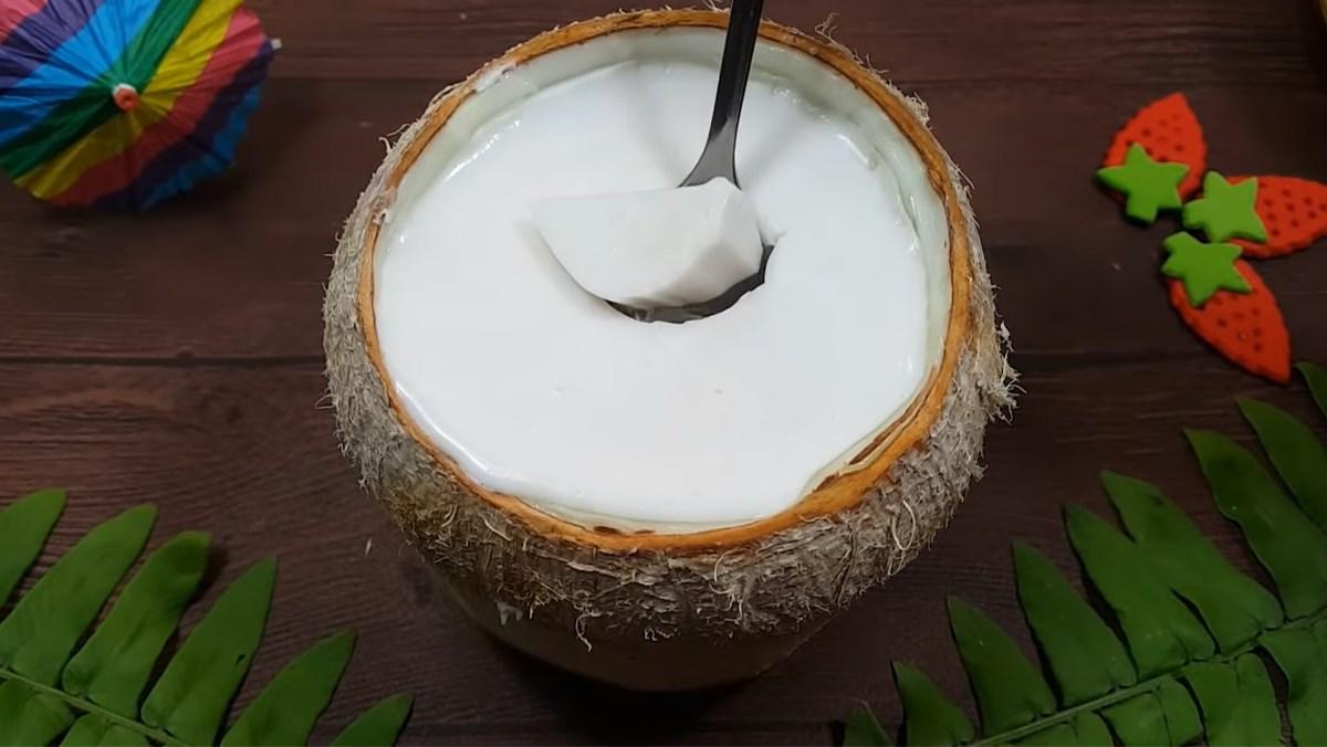 2 cách làm rau câu dừa và rau câu dừa sữa tươi giòn ngon đơn giản tại nhà