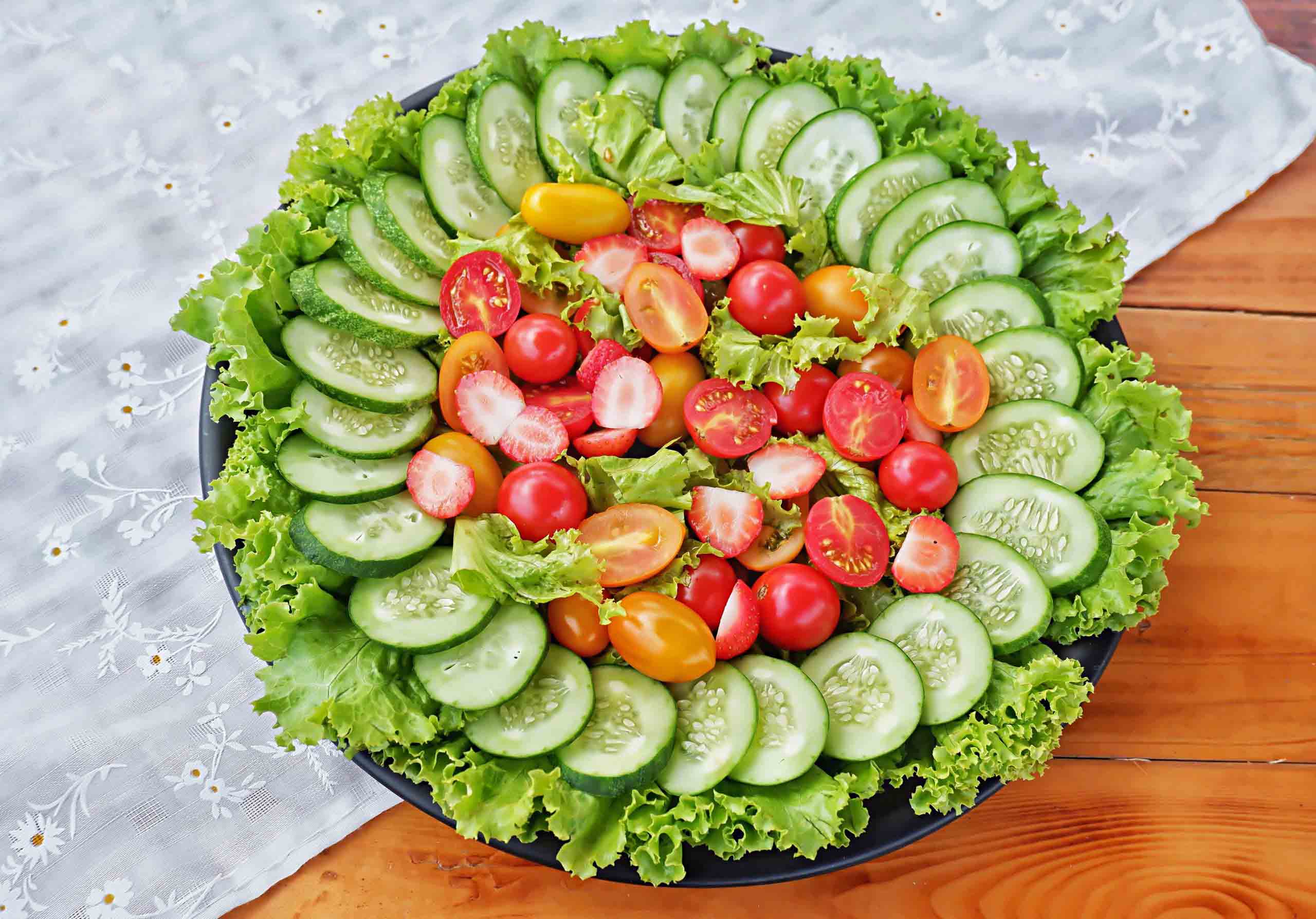 Salad dưa chua xà lách